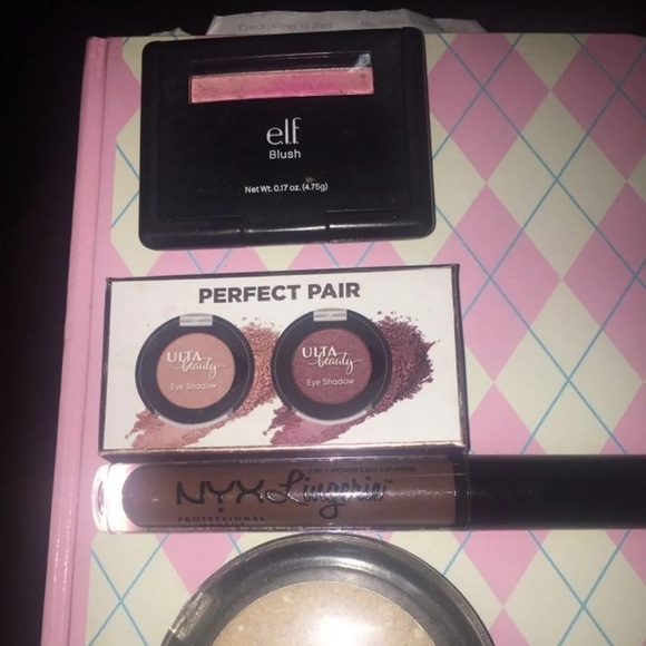 Make up bundle - Picture 5 of 6